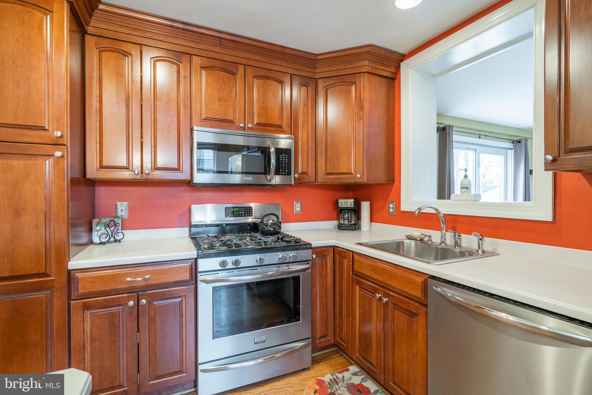 102 Penn Oak Road Flourtown, PA 19031 - Photo 6 of 27