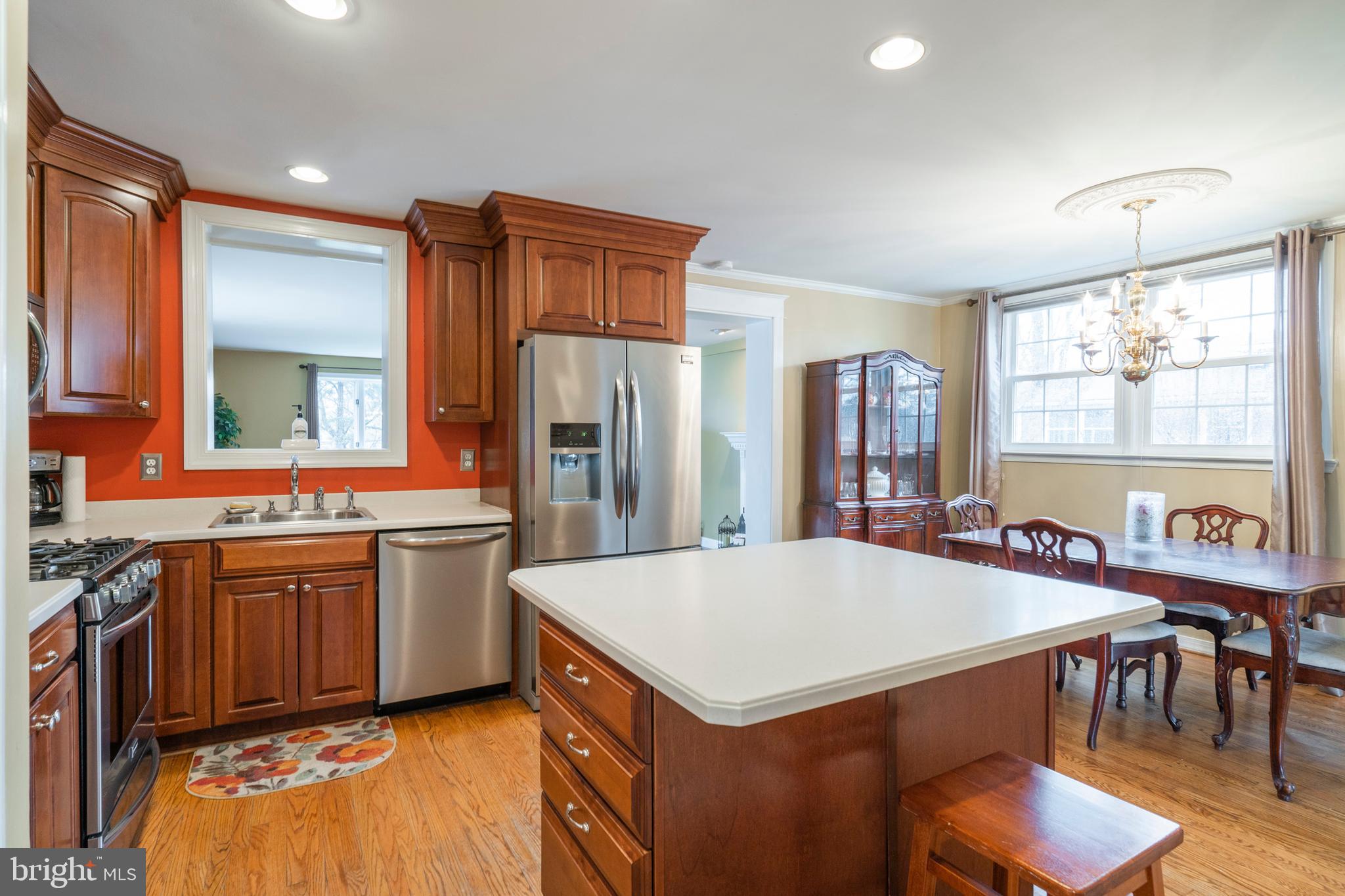 102 Penn Oak Road Flourtown, PA 19031 - Photo 7 of 27