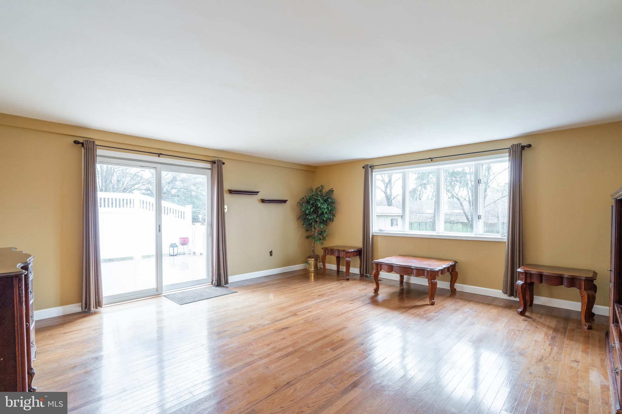 102 Penn Oak Road Flourtown, PA 19031 - Photo 10 of 27