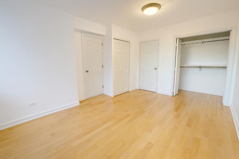 507 East 80th Street, Unit PH8R Manhattan, NY 10075 - Photo 11 of 22 a view of empty room