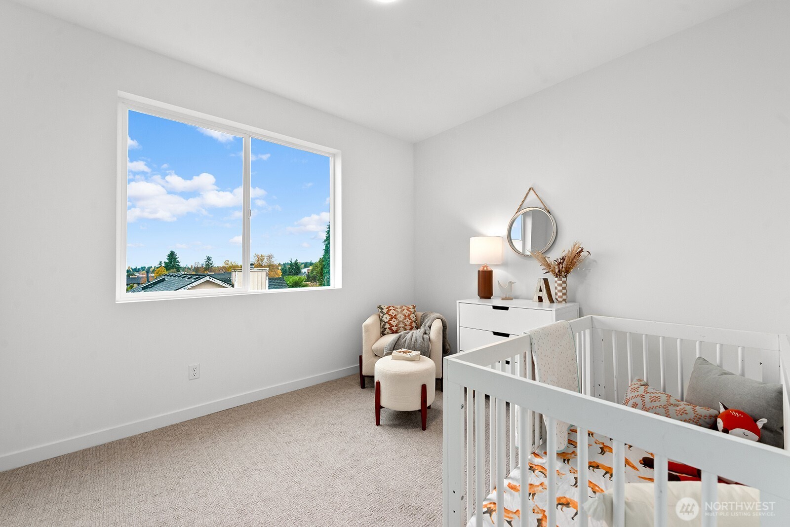 1423 Southwest 111th Lane Seattle, WA 98146 - Photo 25 of 38