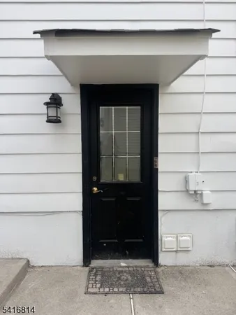 $3,500 | 18 Washburn Place, Caldwell, NJ 07006