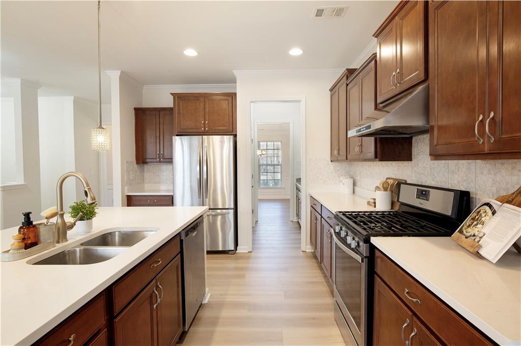 1716 Brookside Elm Drive Duluth, GA 30097 - Photo 10 of 38