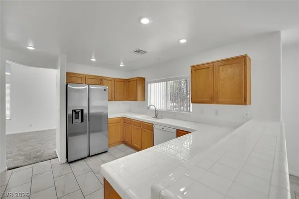$2,500 | 168 Herbie Lane, Henderson, NV 89015