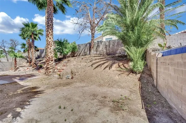 $2,500 | 168 Herbie Lane, Henderson, NV 89015