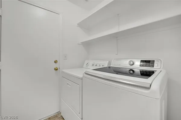 $2,500 | 168 Herbie Lane, Henderson, NV 89015