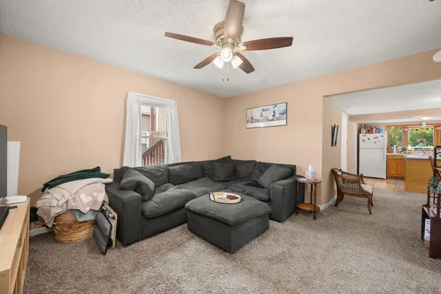 $249,900 | 732 Park Avenue, Sycamore, IL 60178