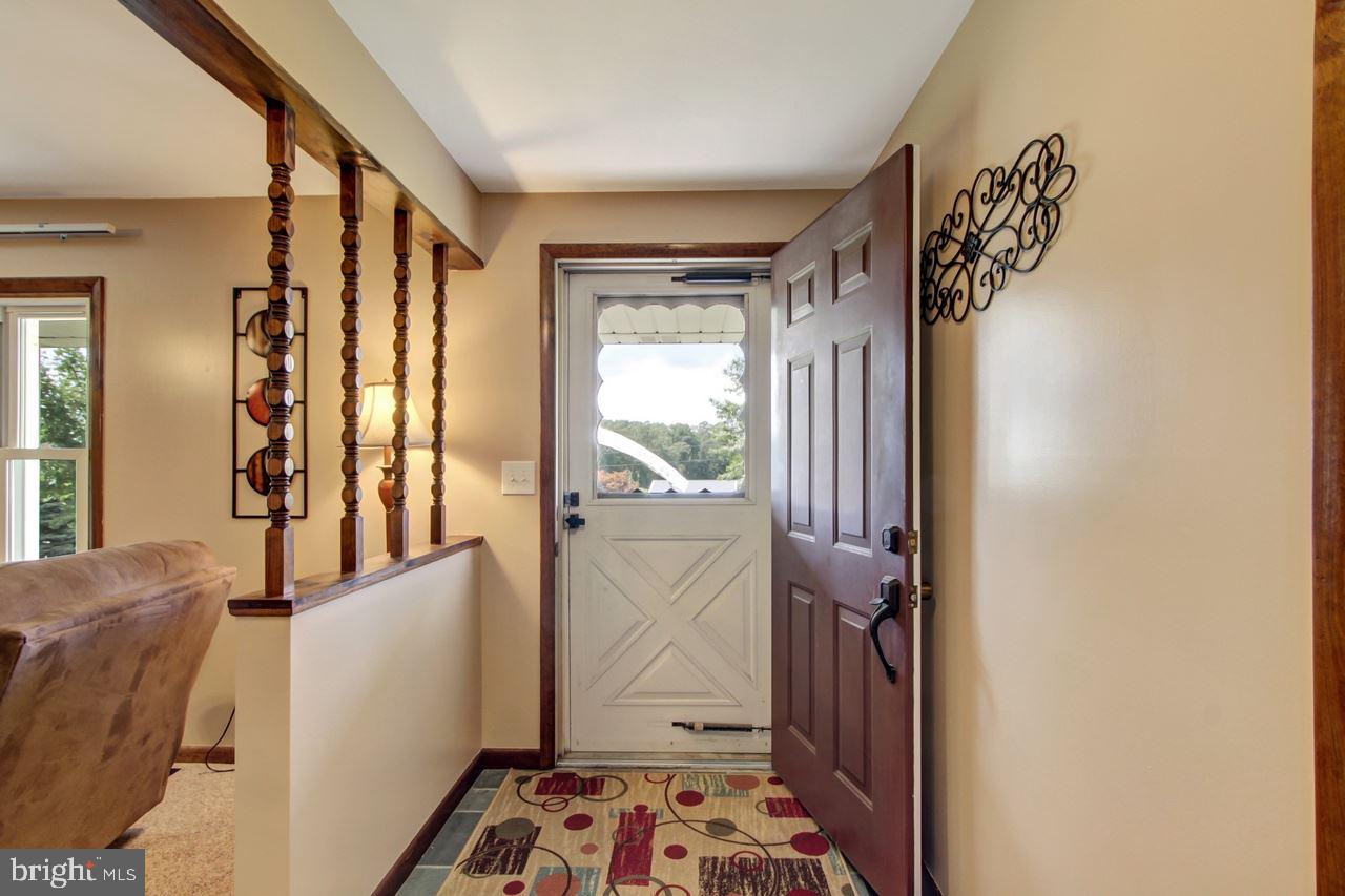 99 White Oak Tree Road York Springs, PA 17372 - Photo 5 of 25 Gallery Image 5