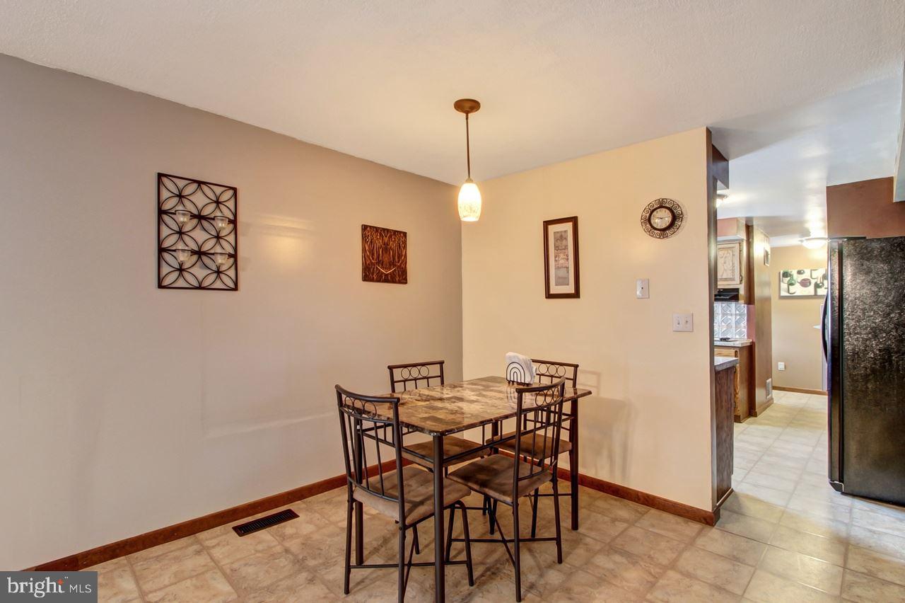 99 White Oak Tree Road York Springs, PA 17372 - Photo 10 of 25 Gallery Image 10