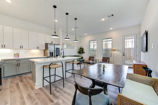 $2,200 | 2906 Stevens Street, Houston, TX 77026