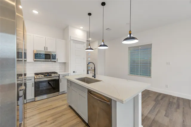 $2,250 | 2906 Stevens Street, Houston, TX 77026