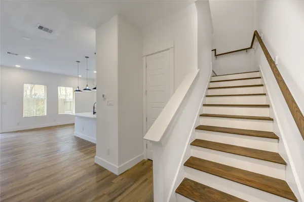 $2,200 | 2906 Stevens Street, Houston, TX 77026