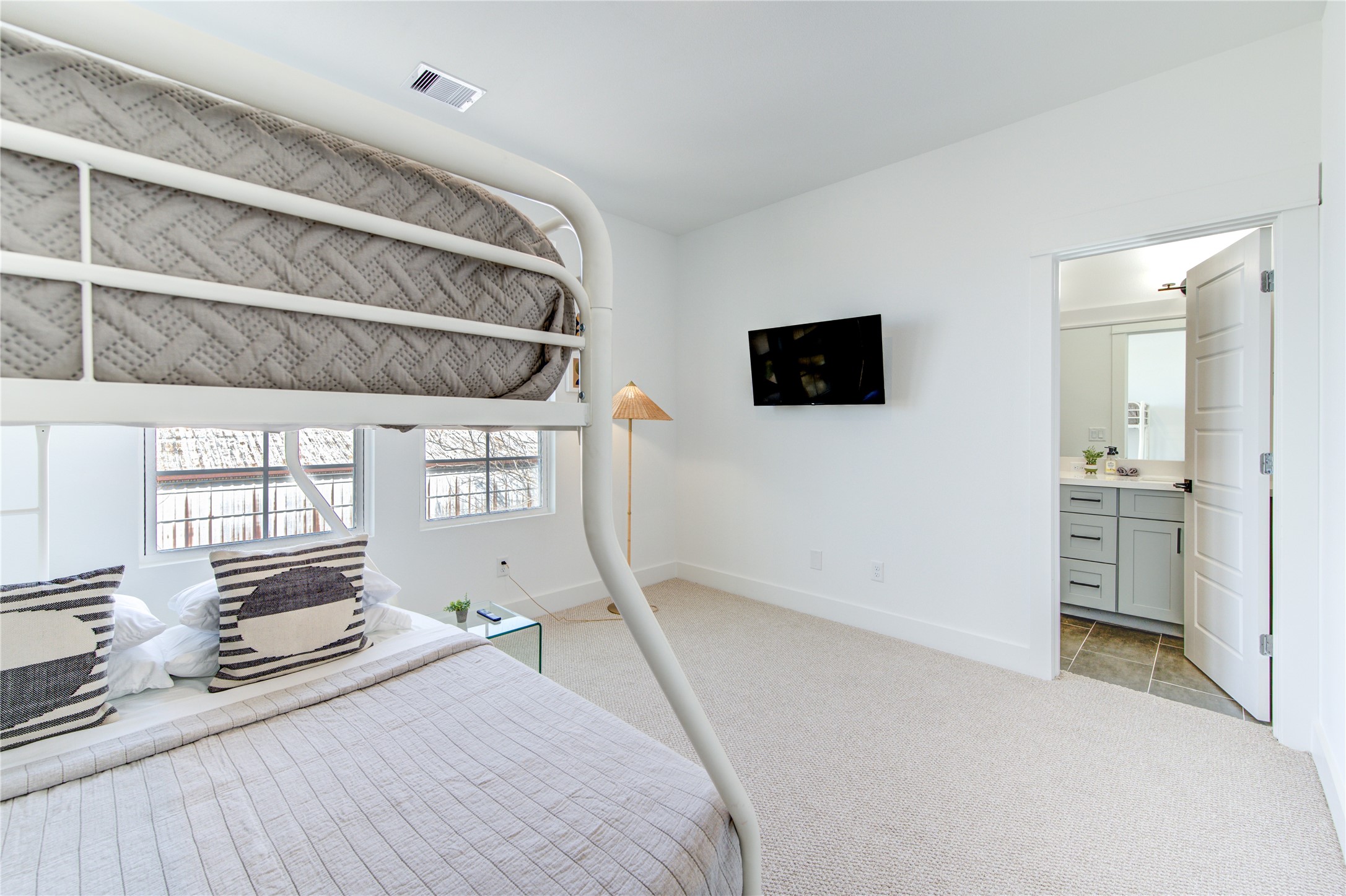 2906 Stevens Street Houston, TX 77026 - Photo 26 of 39