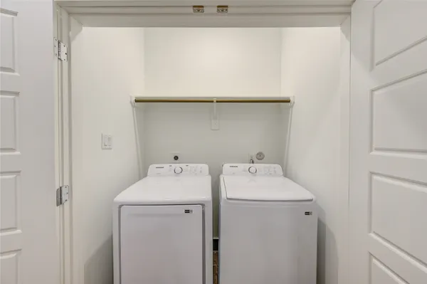 $2,200 | 2906 Stevens Street, Houston, TX 77026