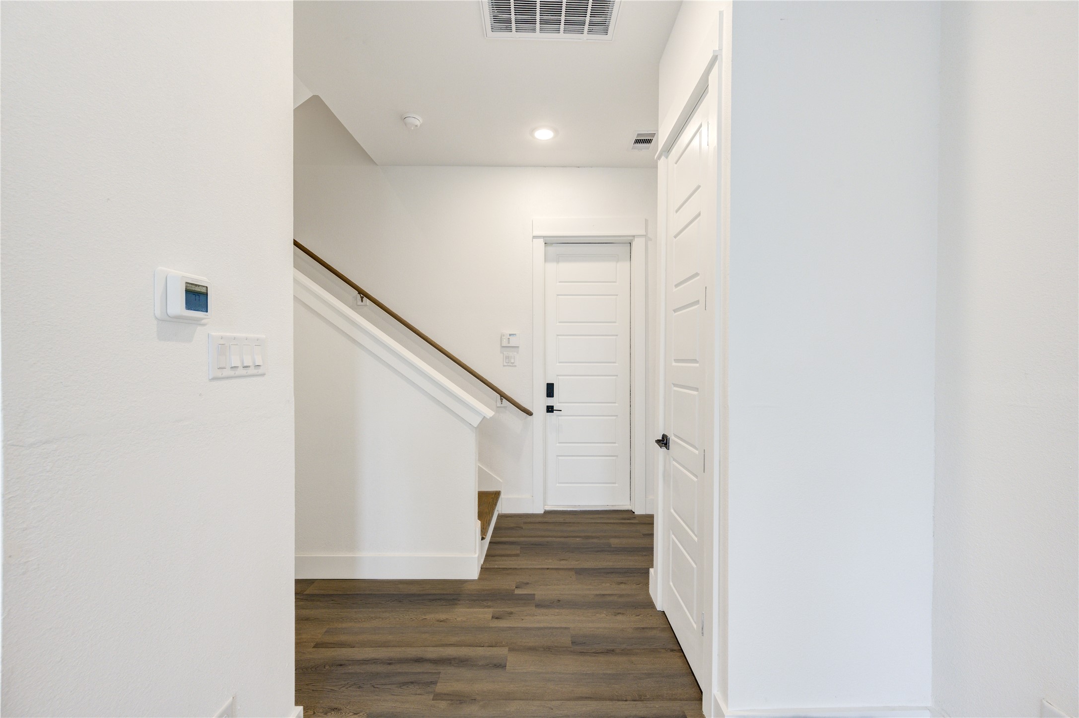 2906 Stevens Street Houston, TX 77026 - Photo 7 of 39