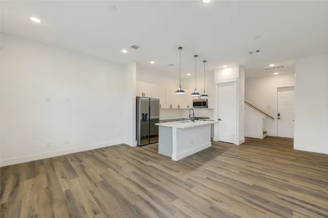 $2,250 | 2906 Stevens Street, Houston, TX 77026