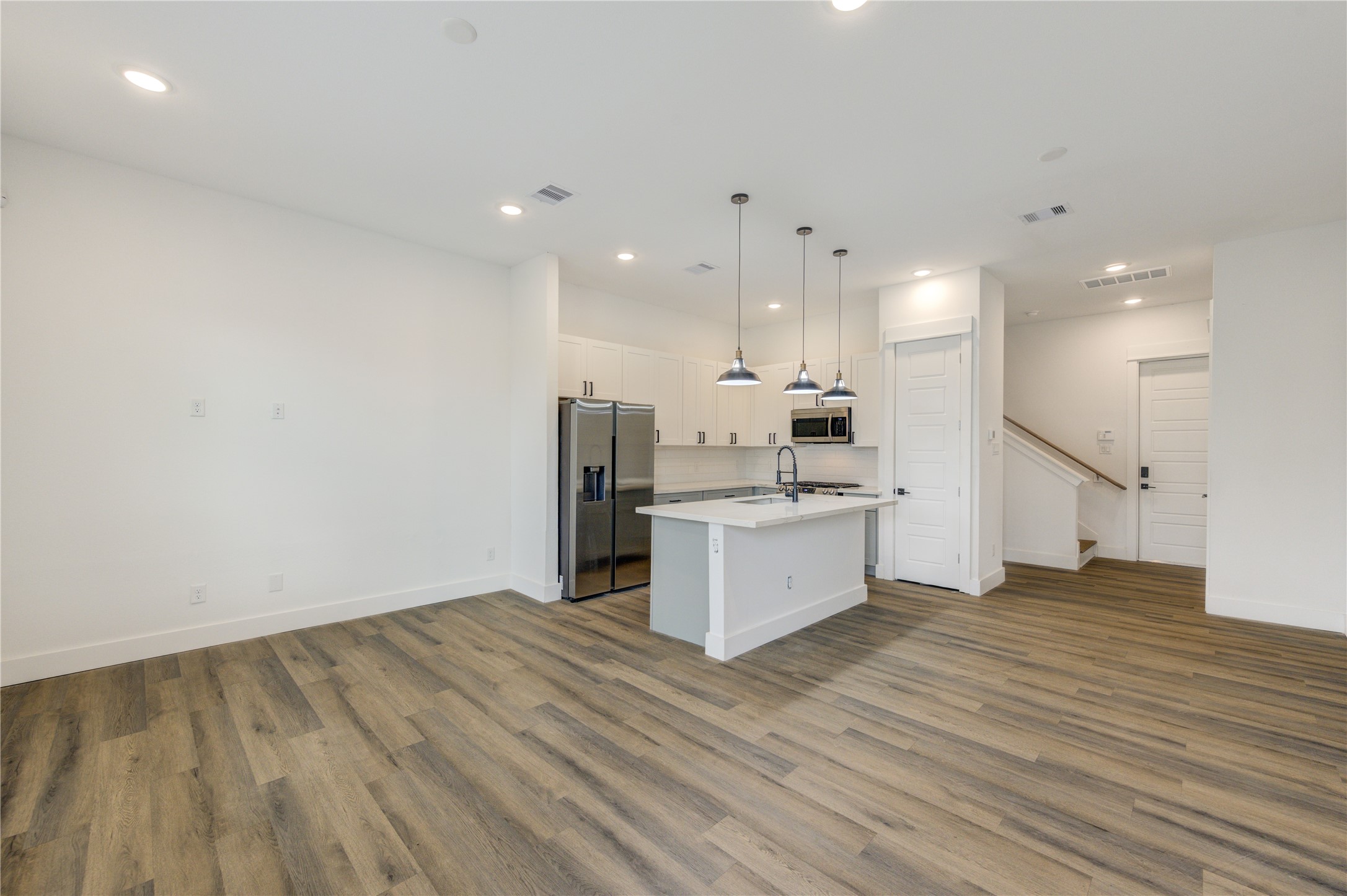 2906 Stevens Street Houston, TX 77026 - Photo 9 of 39