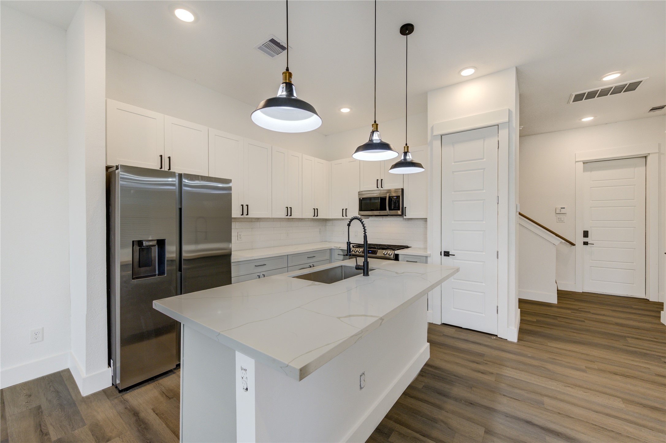 2906 Stevens Street Houston, TX 77026 - Photo 10 of 39