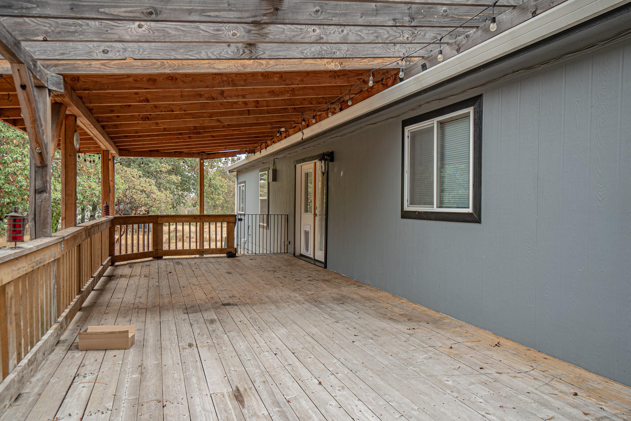 4782 Old Stage Road Central Point, OR 97502 - Photo 28 of 43 DSC01600-HDR