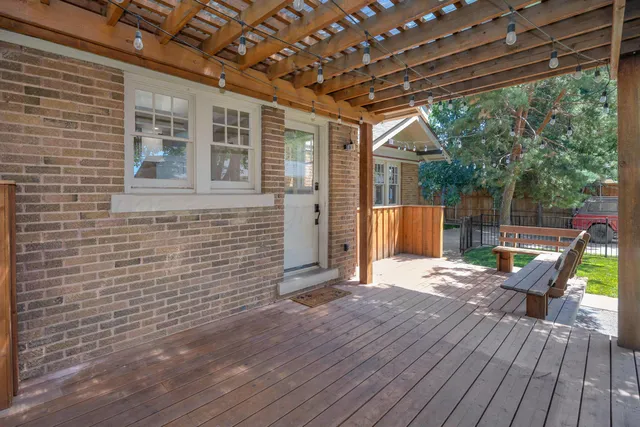 a view of a back yard of the house