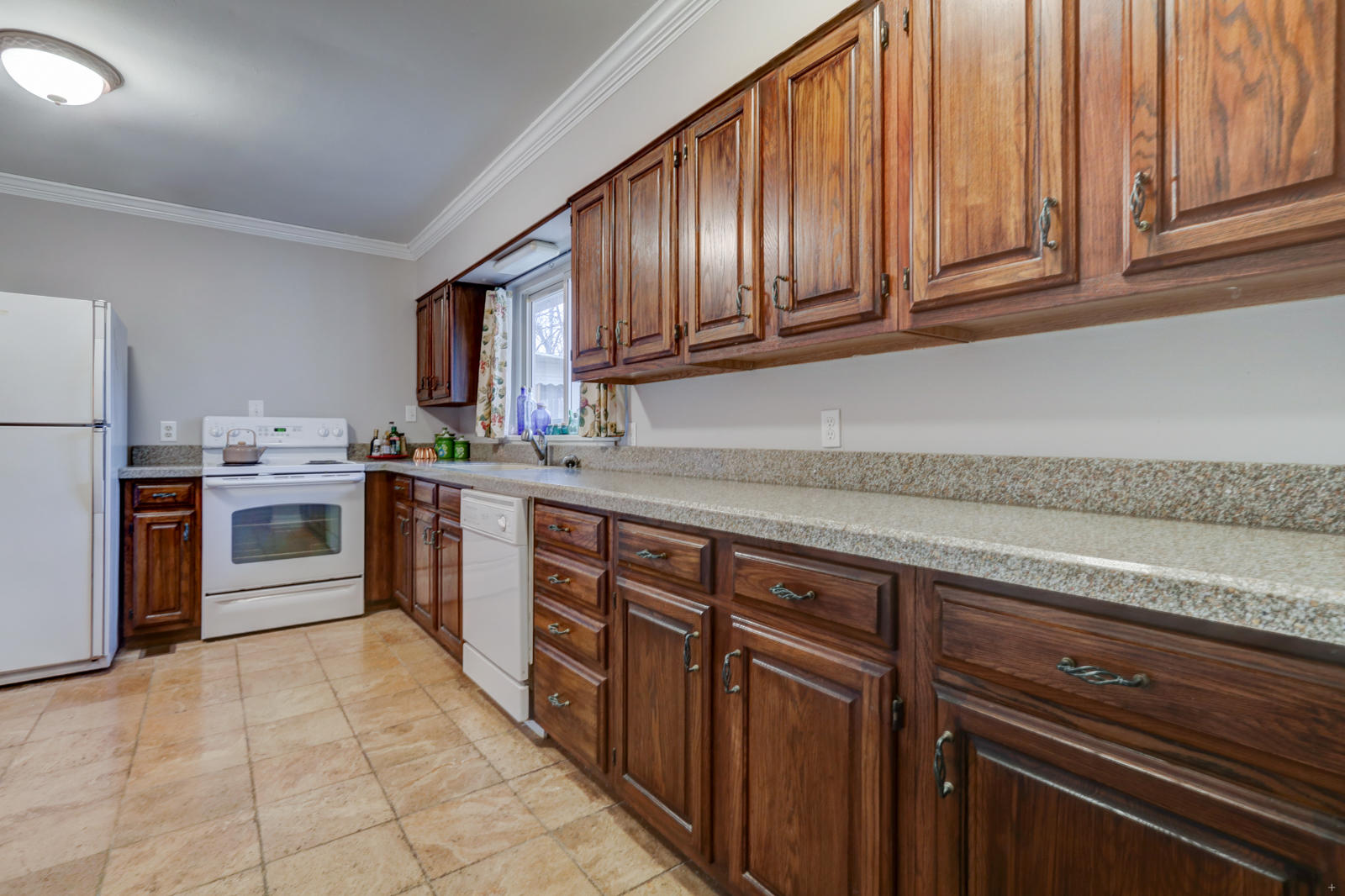 1212 Huntington Road Southwest Knoxville, TN 37919 - Photo 13 of 20 Positive Perceptions-6