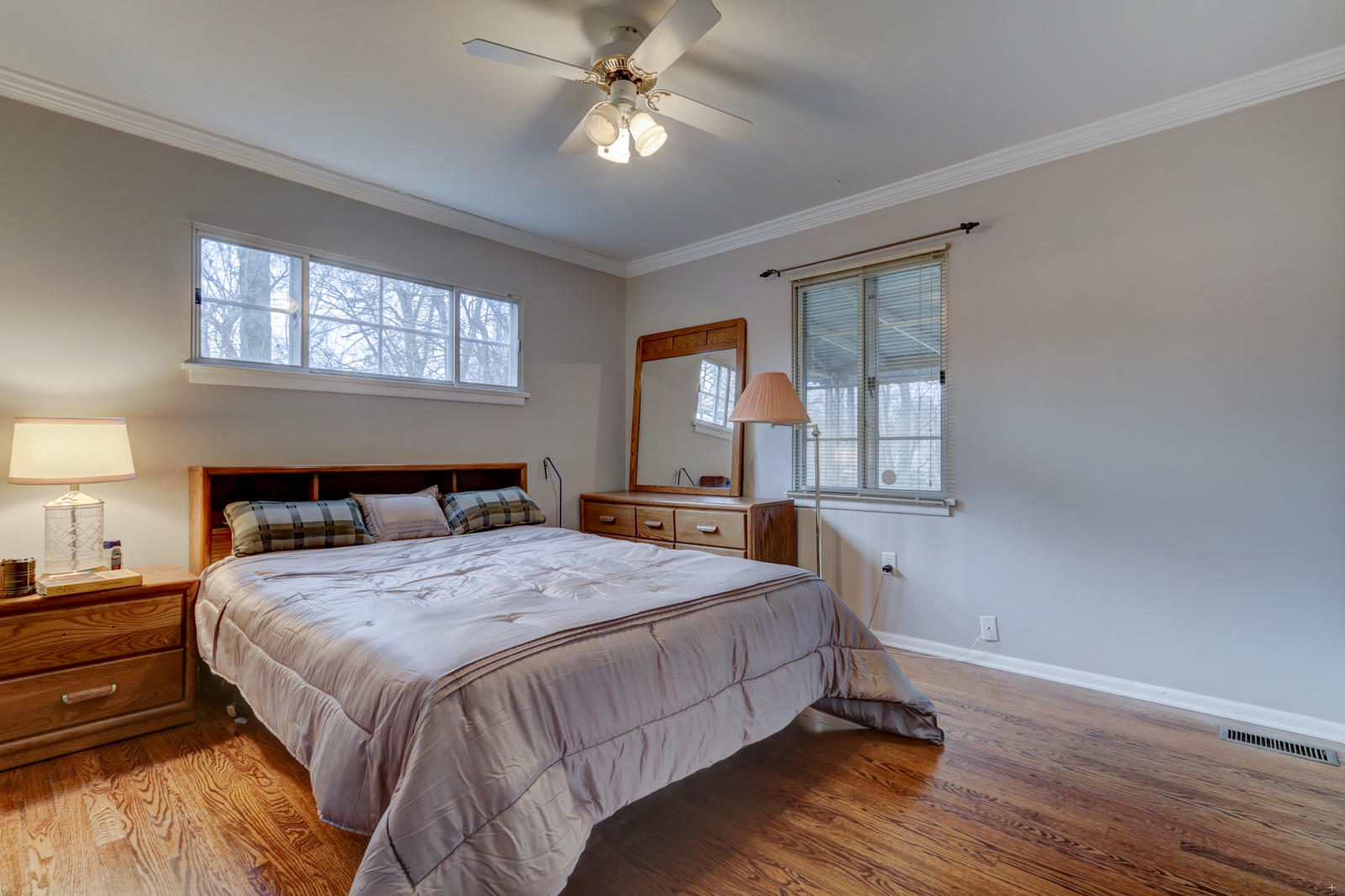 1212 Huntington Road Southwest Knoxville, TN 37919 - Photo 6 of 20 Positive Perceptions-13