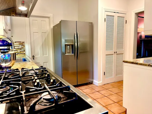 $738,000 | 4501 Sinclair Avenue, Austin, TX 78756