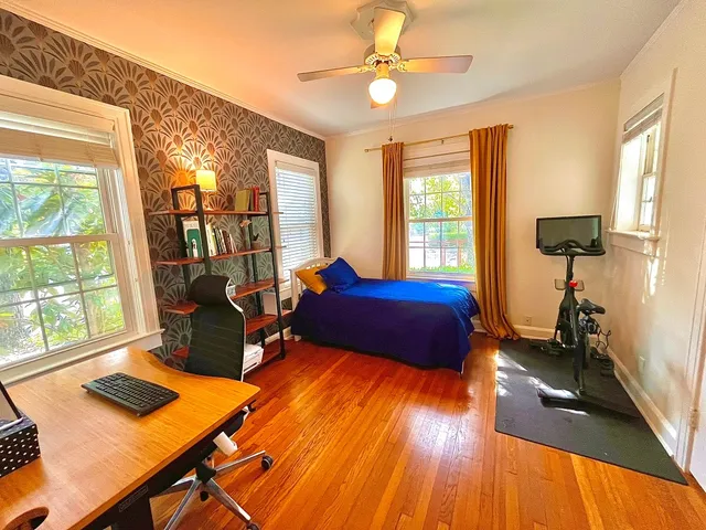 $738,000 | 4501 Sinclair Avenue, Austin, TX 78756