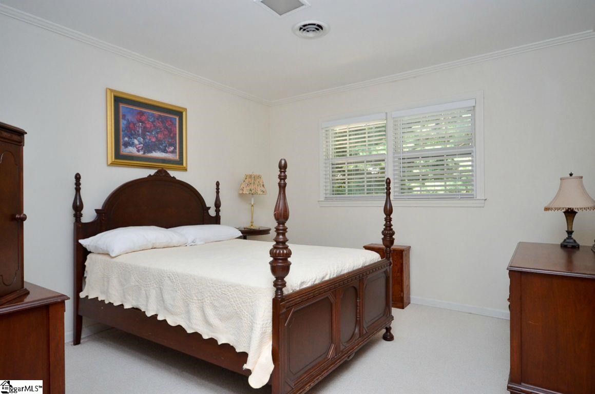 16 Kensington Road Greenville, SC 29617 - Photo 11 of 15 Gallery Image 11