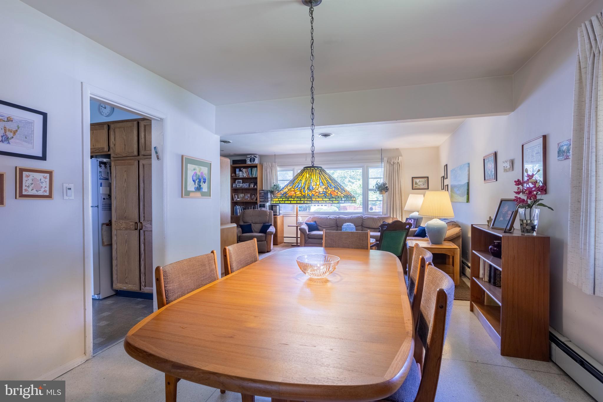 6609 Amleigh Road Baltimore, MD 21209 - Photo 15 of 44