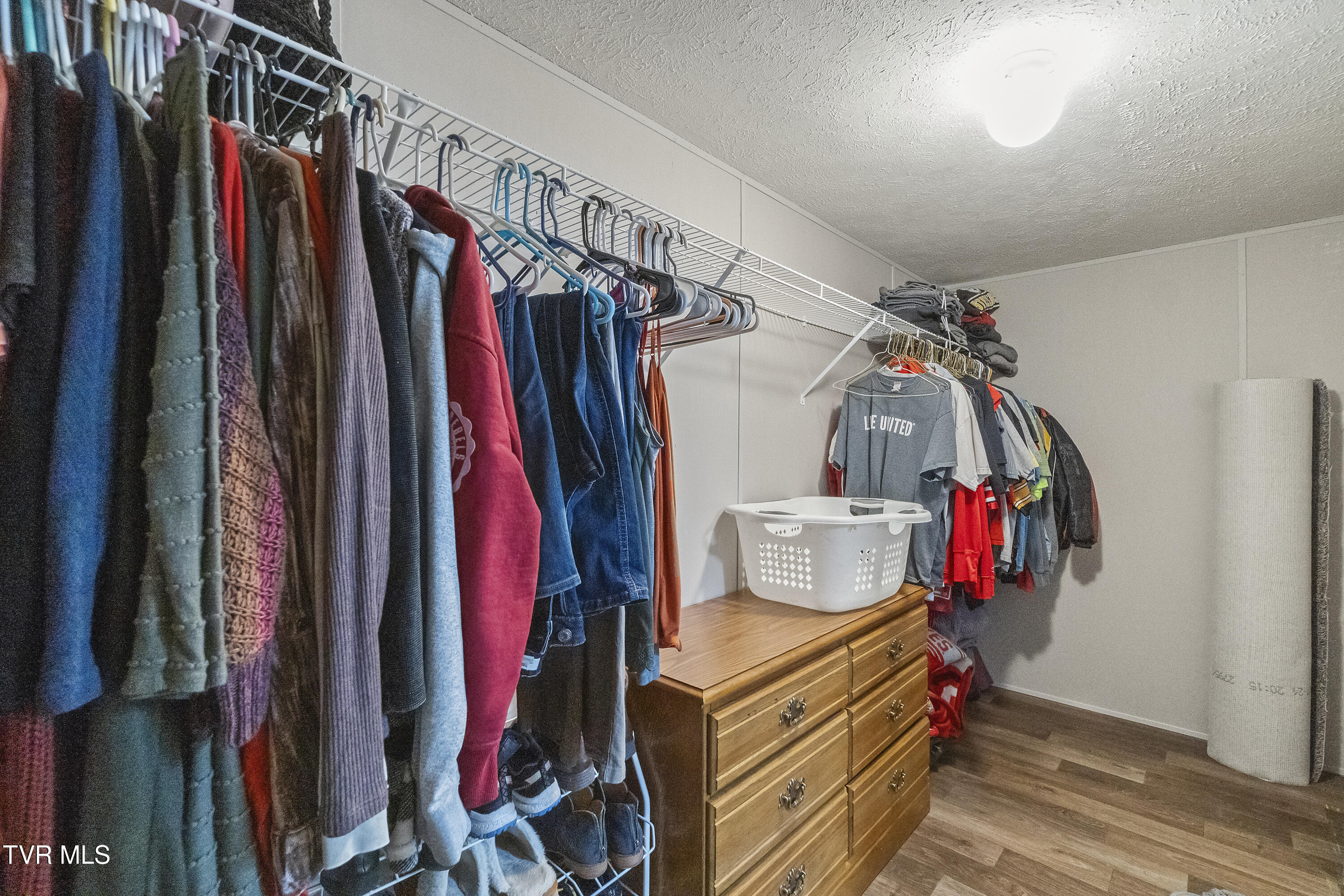 3620 Sunnydale Road Greeneville, TN 37743 - Photo 21 of 53 Master Closet