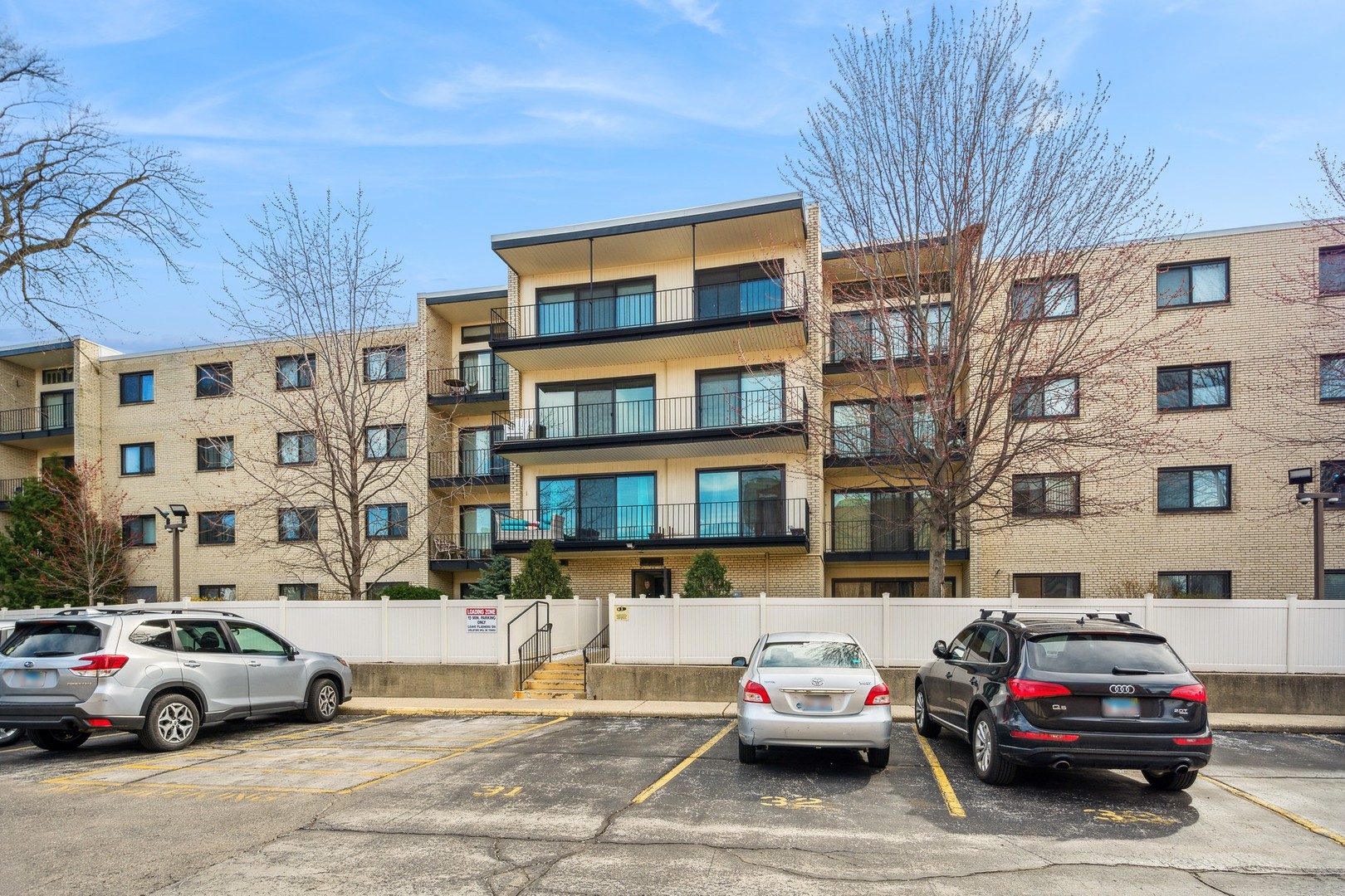 7200 North Ridge Boulevard, Unit 4E Chicago, IL 60645 - Photo 21 of 21 a building view