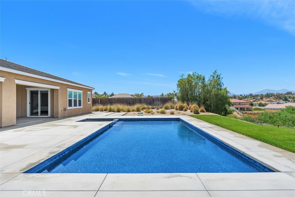 17457 Bretton Woods Place Riverside, CA 92504 - Photo 32 of 37