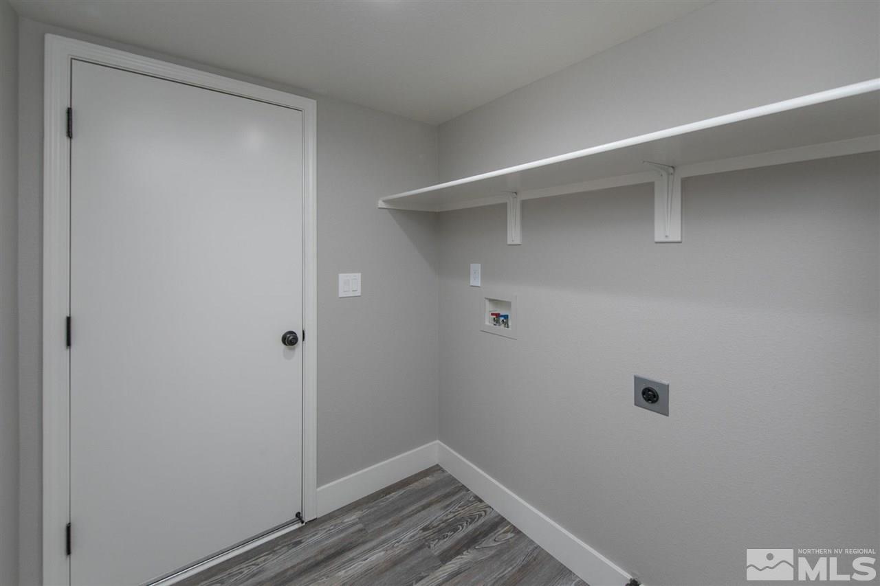 17635 Mayfield Court Reno, NV 89508 - Photo 29 of 37 Photo 29