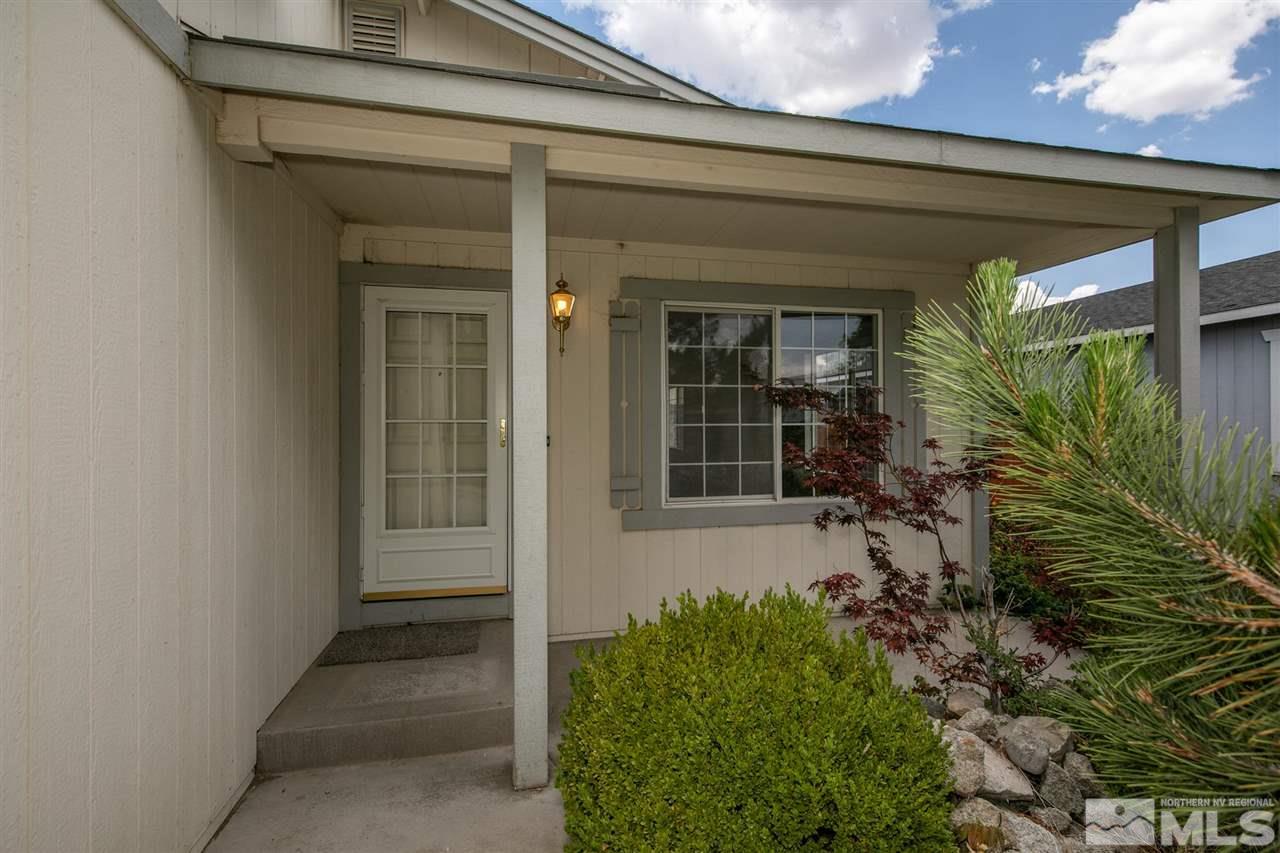 17635 Mayfield Court Reno, NV 89508 - Photo 3 of 37 Photo 3