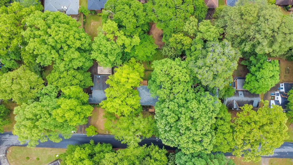 1346 Wichita Drive Southwest Atlanta, GA 30311 - Photo 2 of 32