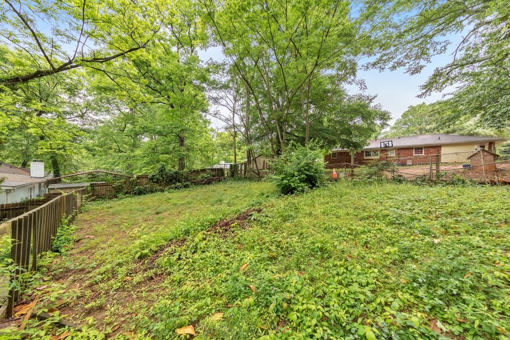 1346 Wichita Drive Southwest Atlanta, GA 30311 - Photo 29 of 32