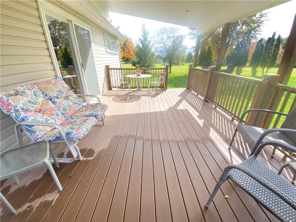 7 Lininger Road Greenville, PA 16125 - Photo 7 of 48 a balcony with wooden floor