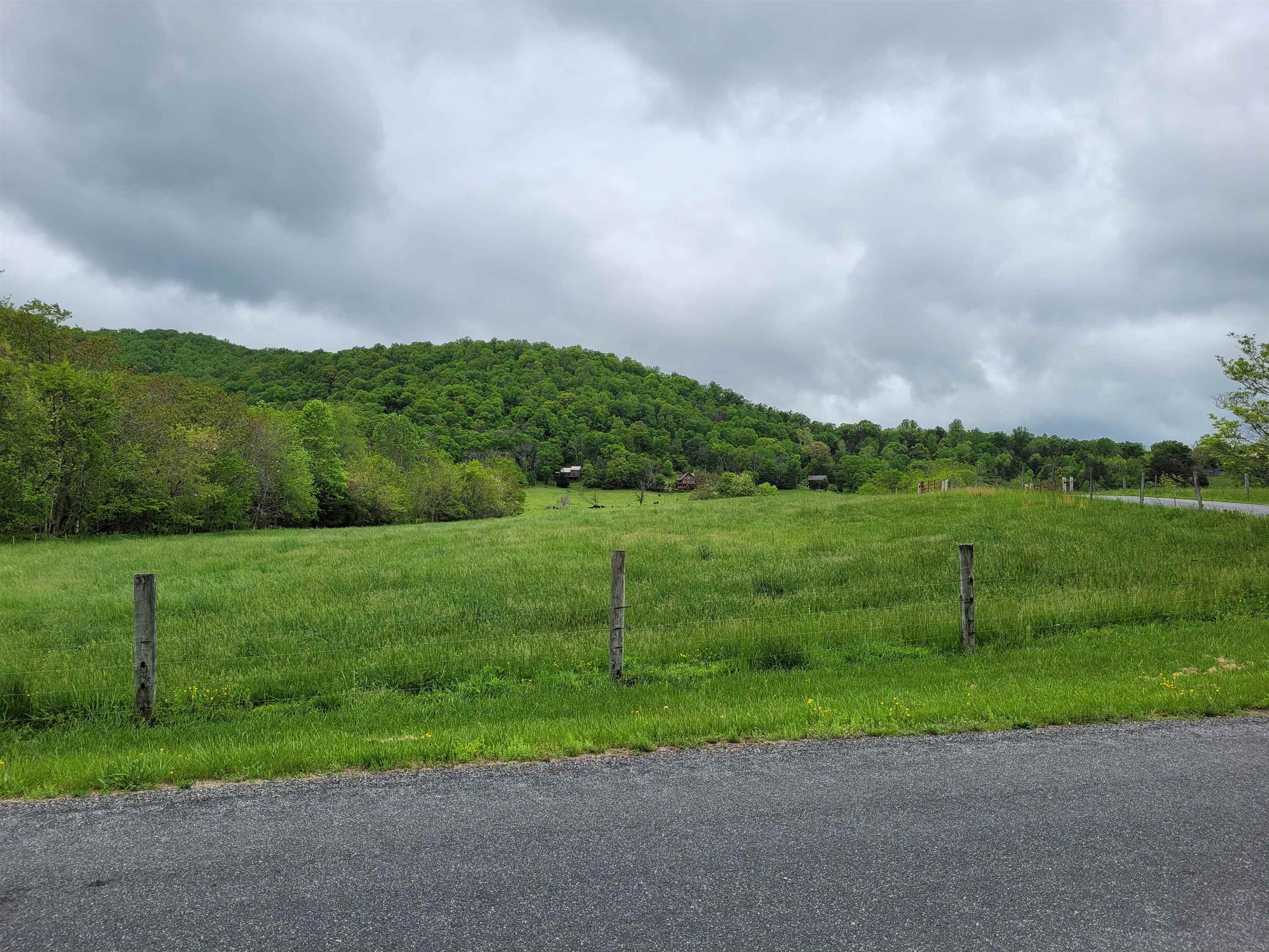 Farmview Road Stanardsville, VA 22973 - Photo 2 of 16 Gallery Image 2