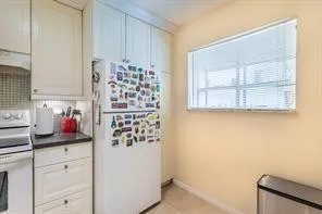 $2,200 | 1258 South Military Trail, Unit 821, Deerfield Beach, FL 33442