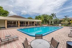 $2,200 | 1258 South Military Trail, Unit 821, Deerfield Beach, FL 33442