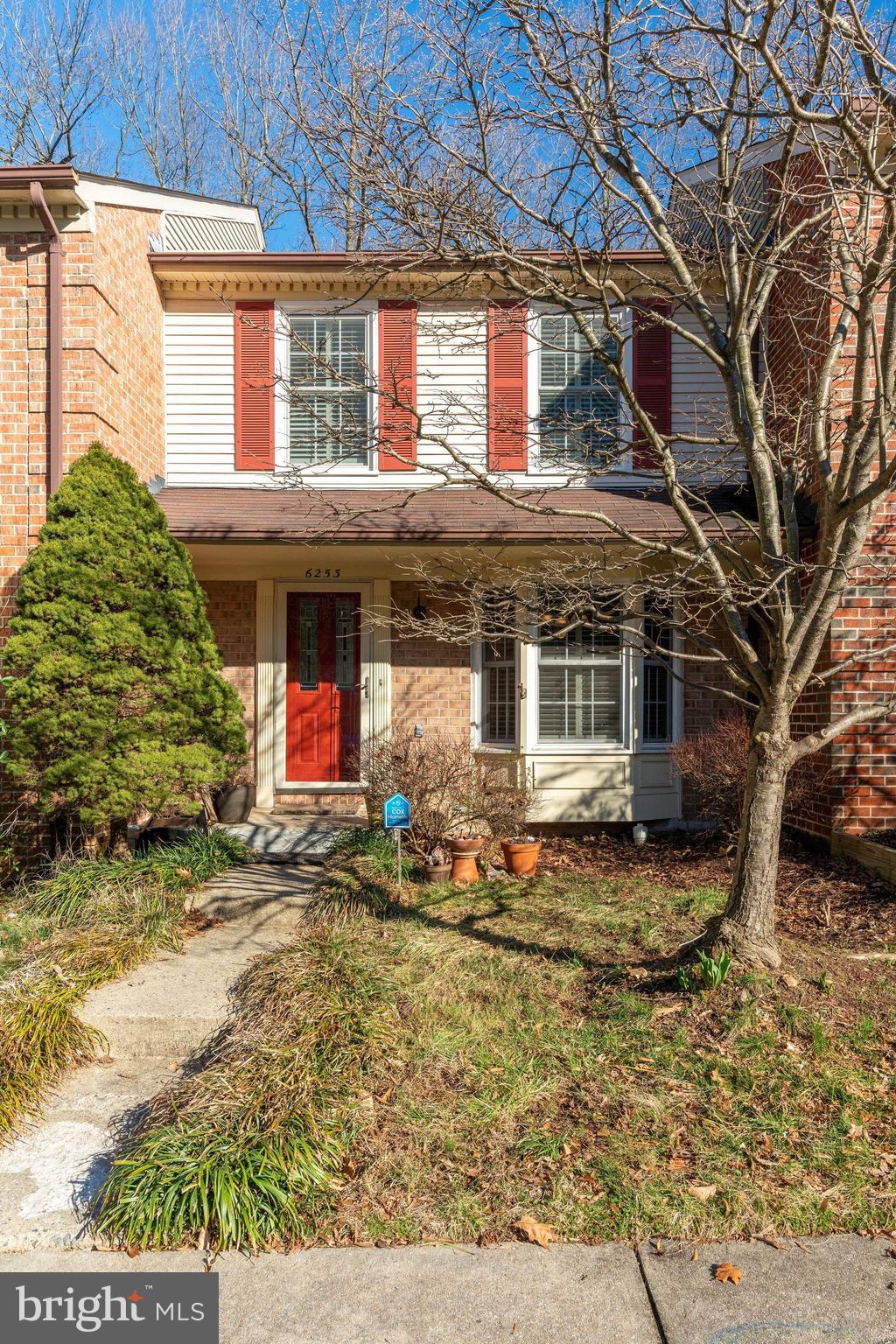 6253 Rathlin Drive Springfield, VA 22152 - Photo 1 of 29