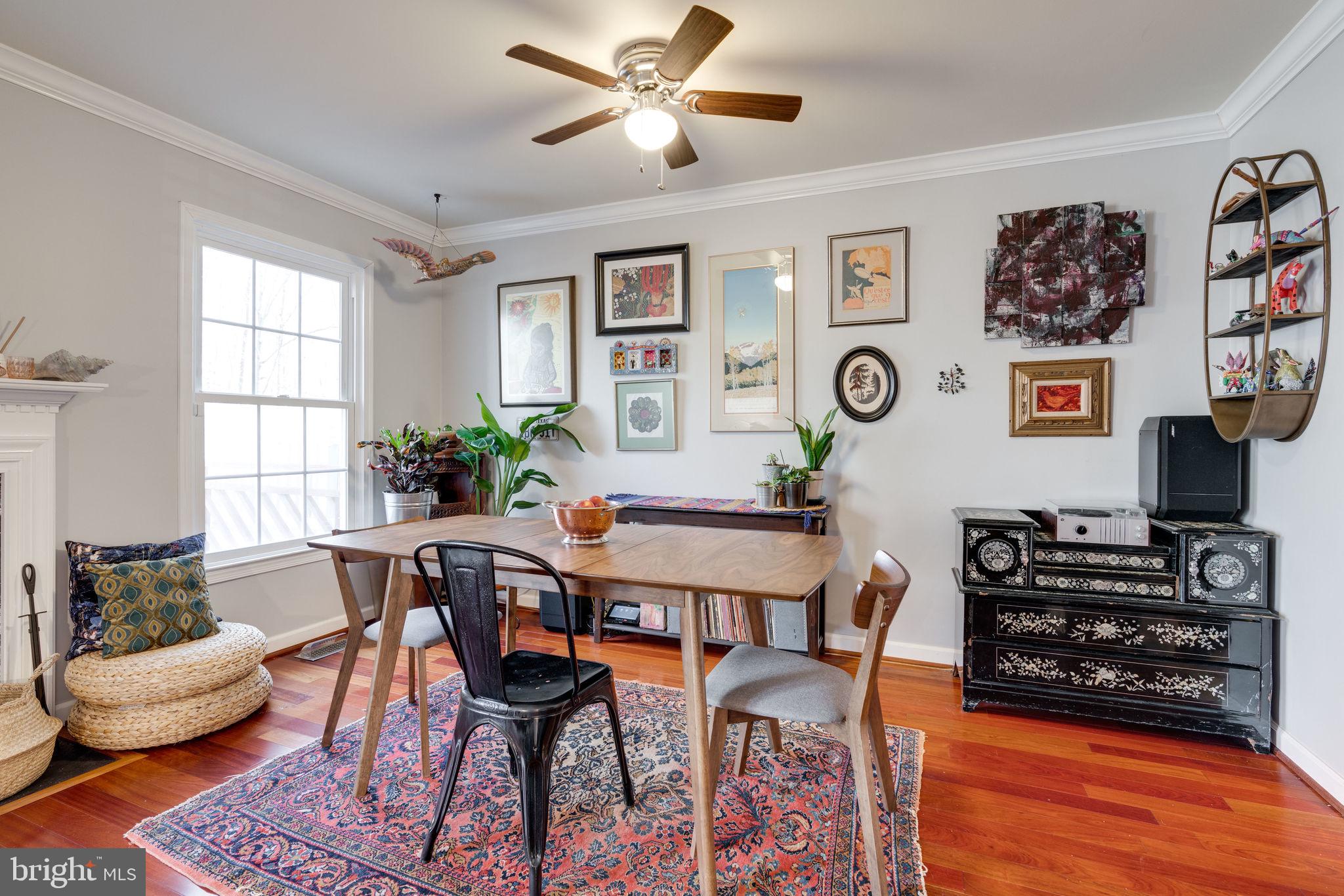 6253 Rathlin Drive Springfield, VA 22152 - Photo 12 of 29 Dining area