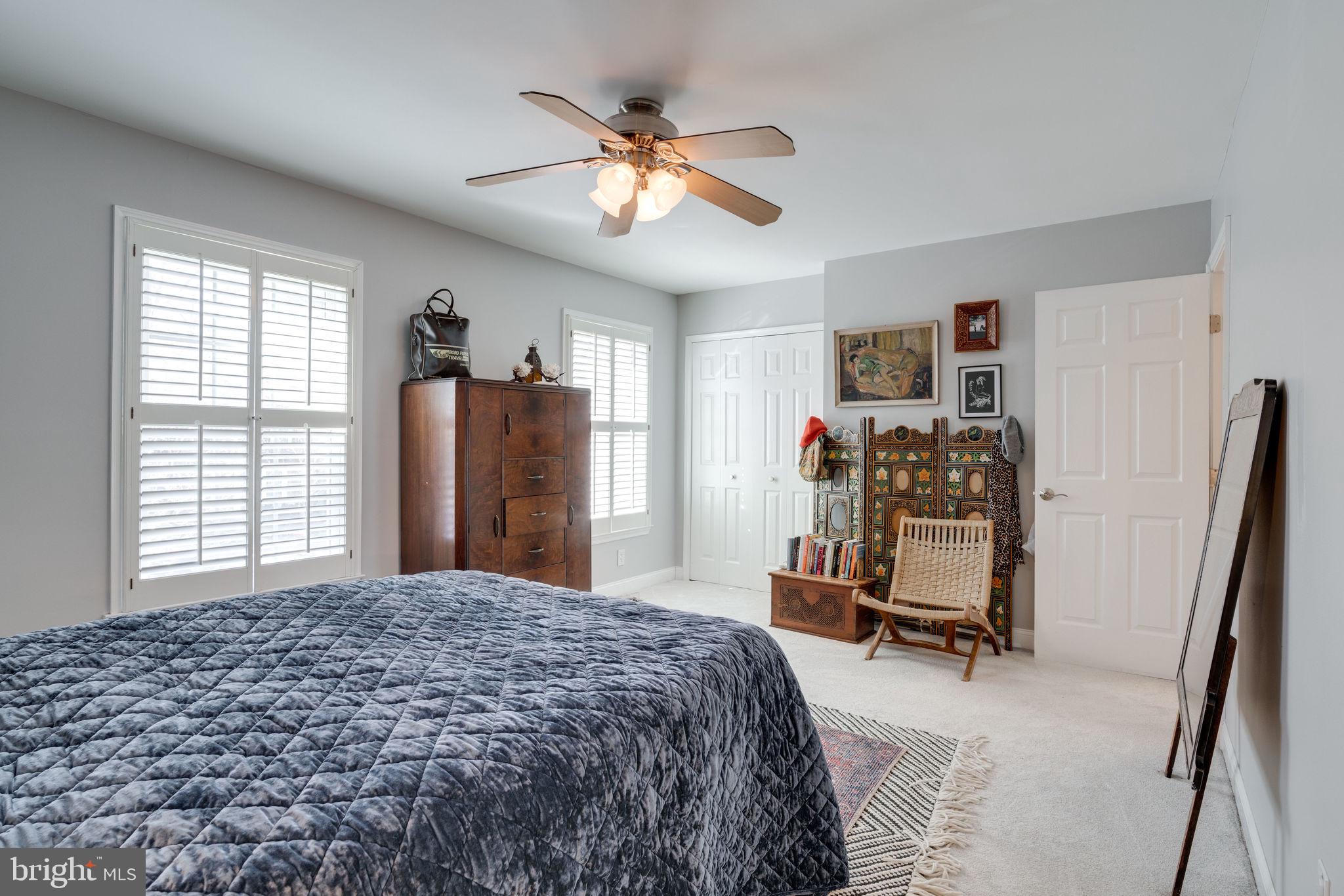 6253 Rathlin Drive Springfield, VA 22152 - Photo 16 of 29 Light and bright master bedroom