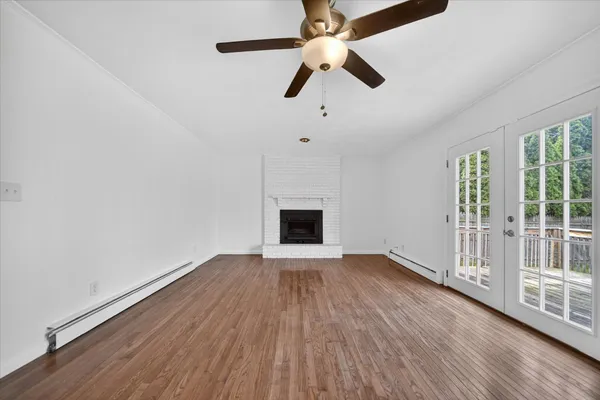 $279,900 | 210 Chanticleer Trail, Lansing, MI 48917