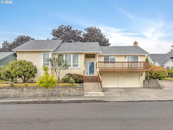 $565,000 | 2905 Southwest Redfern Place, Gresham, OR 97080
