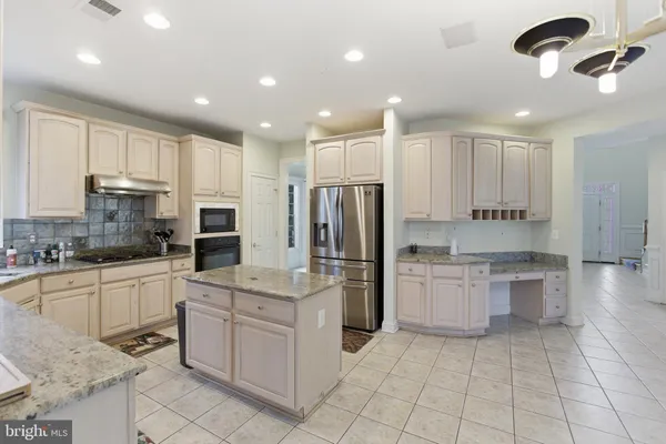 $4,695 | 2928 Marlow Farm Terrace, Silver Spring, MD 20904