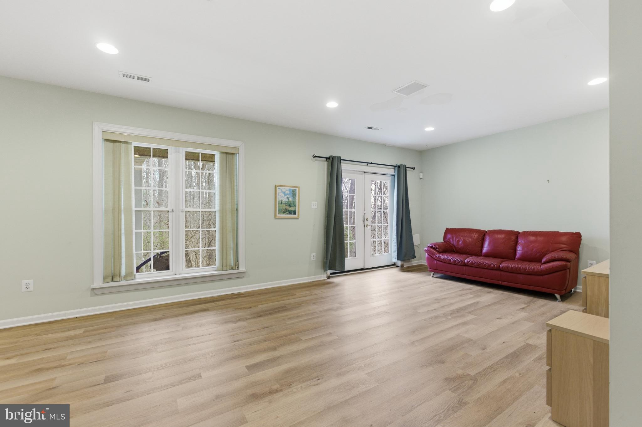 2928 Marlow Farm Terrace Silver Spring, MD 20904 - Photo 20 of 40