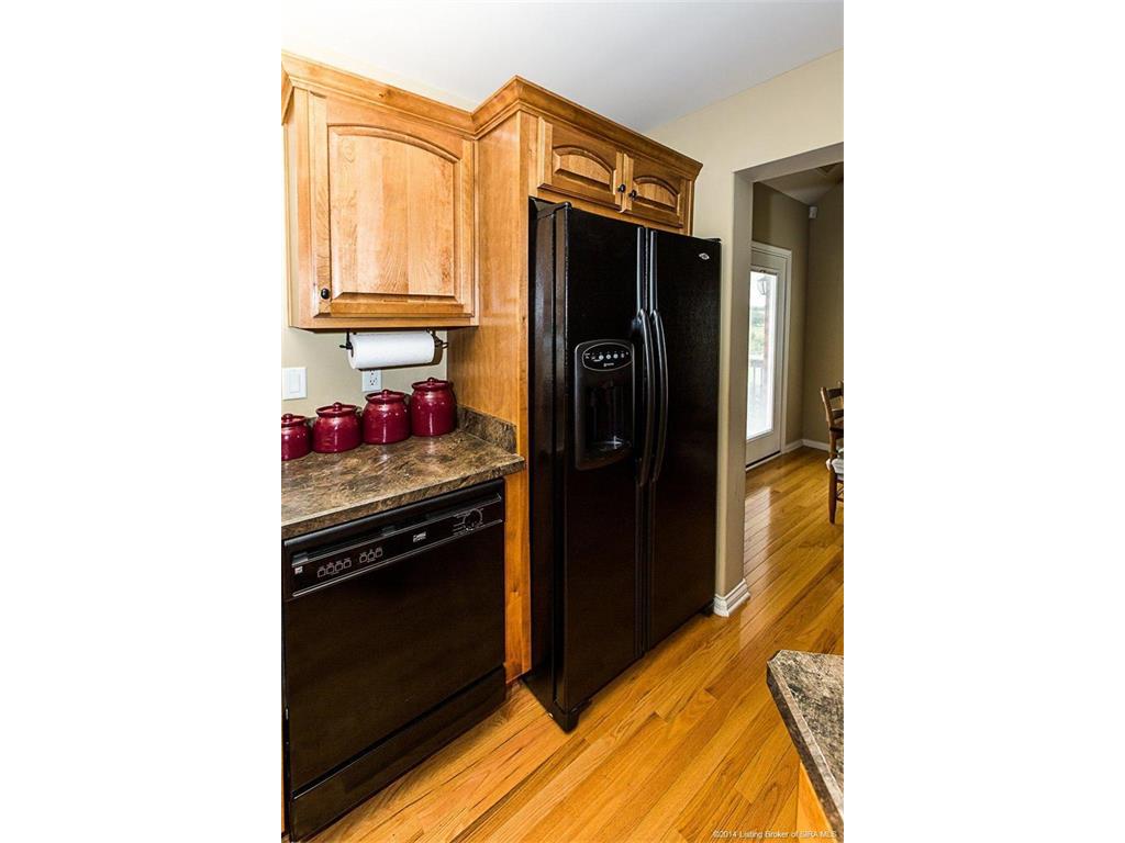 1575 Edwardsville Galena Road Georgetown, IN 47122 - Photo 23 of 58