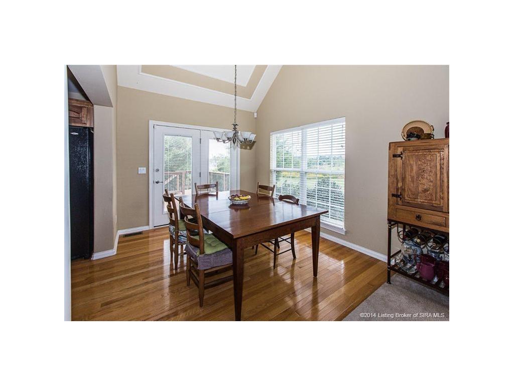 1575 Edwardsville Galena Road Georgetown, IN 47122 - Photo 4 of 58